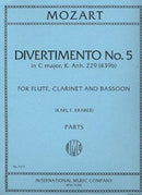 DIVERTIMENTO No.5 Cmaj Fl Cl B